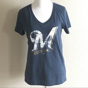 Milwaukee Brewers Women’s Fitted Graphic V-Neck T